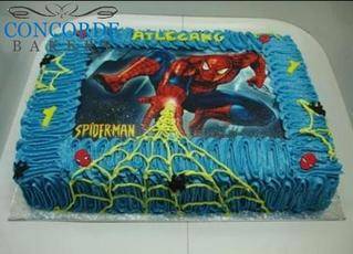 picture cake spiderman
